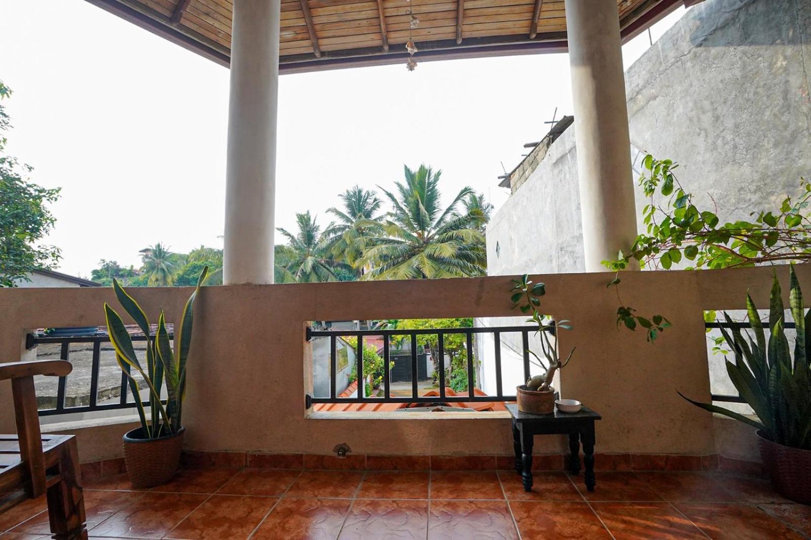 4Ty Two Homestay 高尔 外观 照片