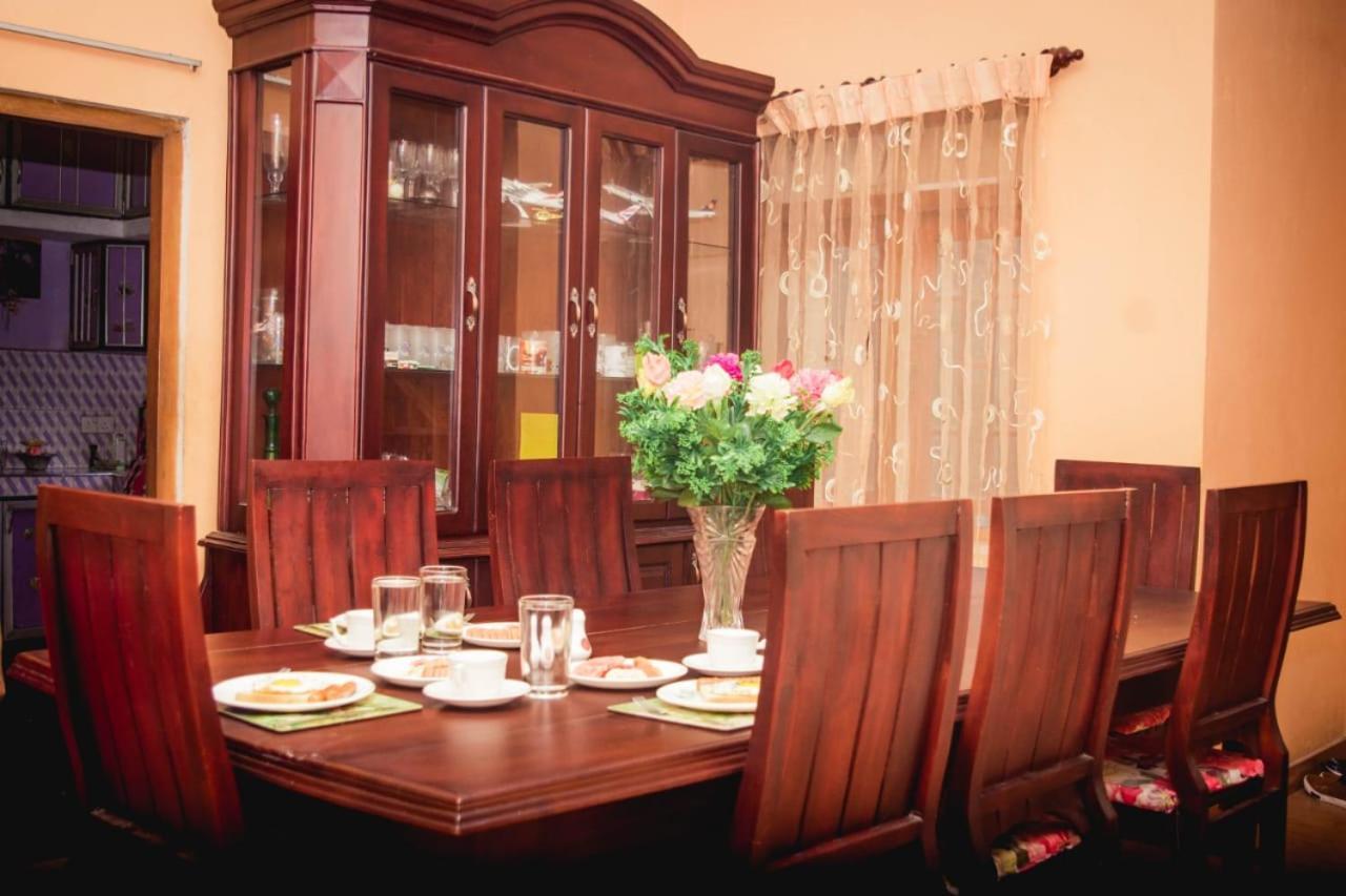 4Ty Two Homestay 高尔 外观 照片